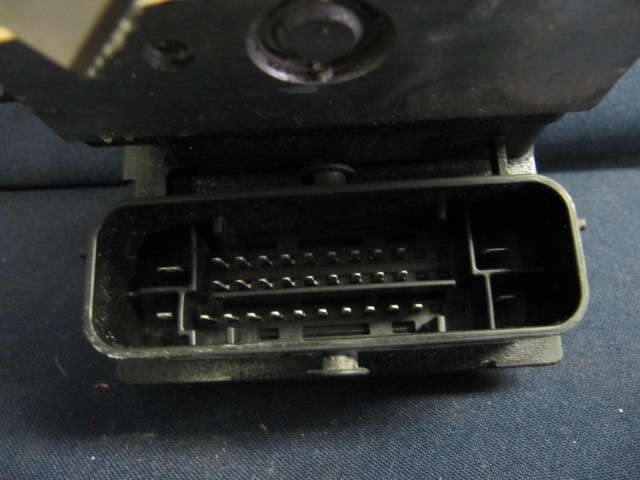 Fiat 500 abs egység 51801319 , 0265231972