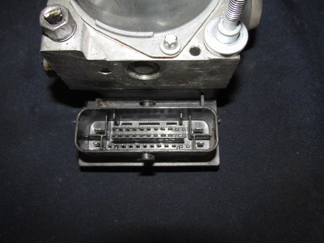 Fiat 500  abs egység  51880815 , 0265232840