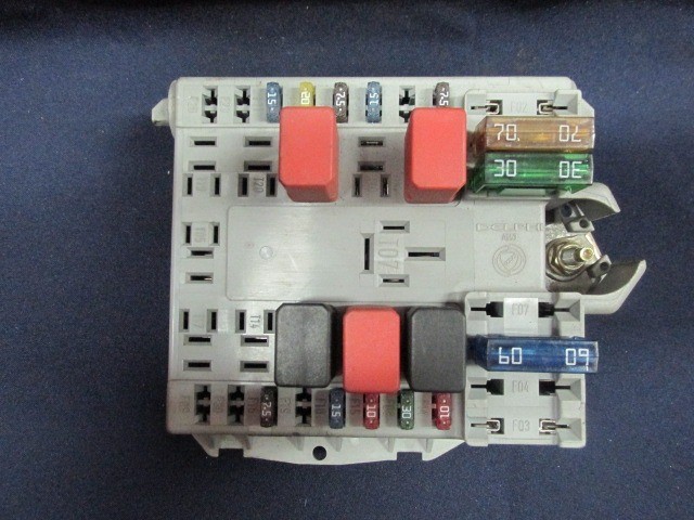 Fiat Punto 1999-2003 Diesel külső biztosíték tábla 46760257