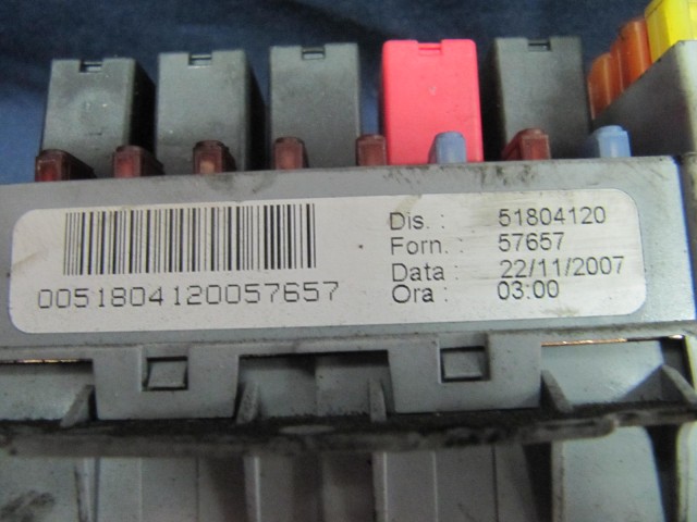 Fiat Croma 2005-2010 Diesel külső biztosíték tábla 51804120
