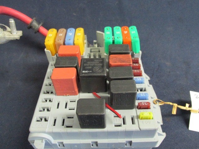 Fiat Linea külső biztosíték tábla 51847425