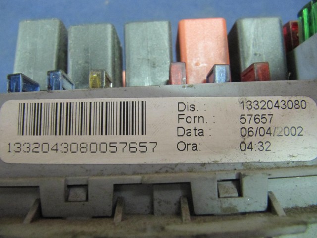 Fiat Ducato 2001-2006 külső biztosíték tábla 1332043080