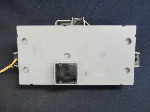 Fiat Stilo  immobiliser doboz 51758249
