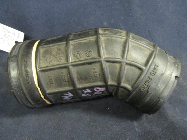 Fiat Brava 46417507 számú levegőcső-légszűrőházból a légtömegmérőbe