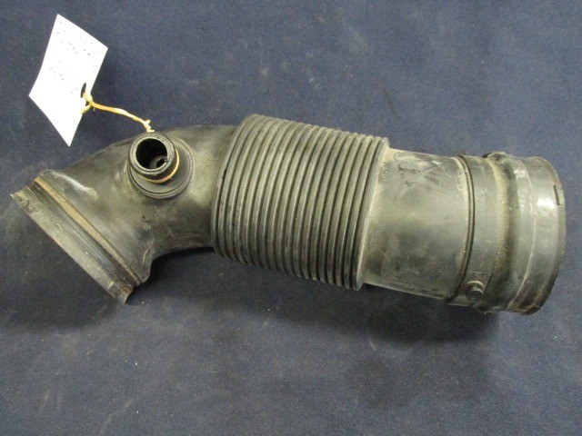 Alfa Romeo 147, Gt  levegőcső-légtömegmérőből a szívócsonkba 46741124