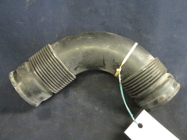 Alfa Romeo 147, Gt  levegőcső-légszűrőházból a légtömegmérőbe