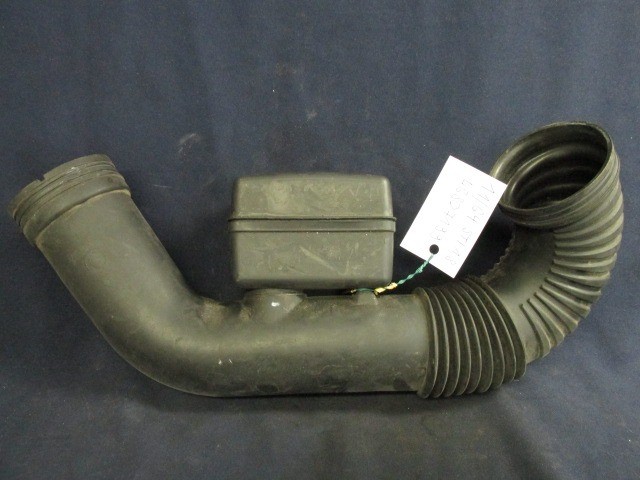 Fiat Stilo 1,8 16v benzin levegőcső-légszűrőházból a szívócsonkba 46807199