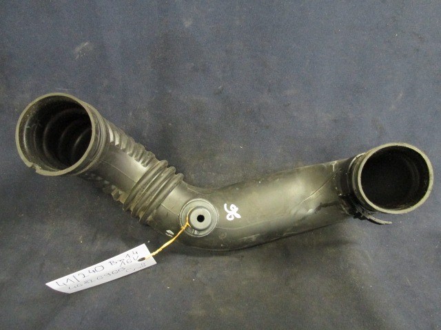 Fiat, Lancia levegőcső-légszűrőházból a szívócsonkba 46826960