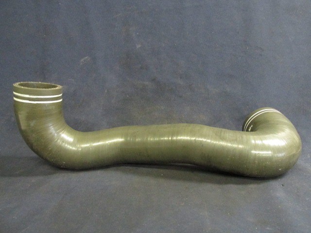 Alfa Romeo 159 2,4 20v Mjet levegőcső-turbóból az intercollerba 50503487