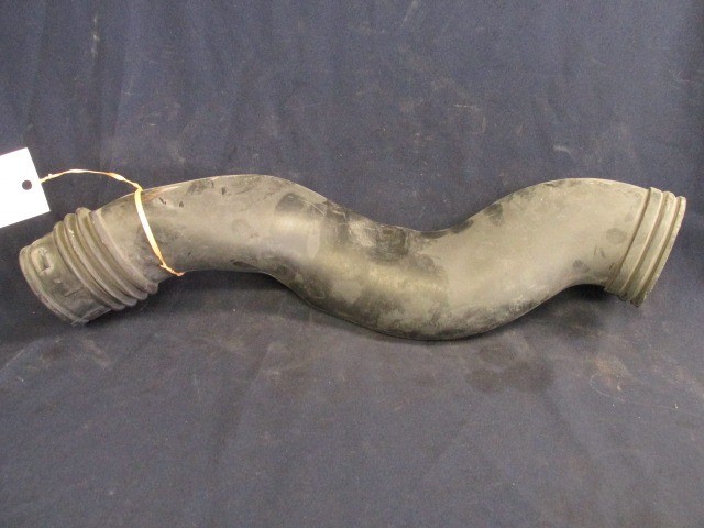 Lancia Delta, Fiat Bravo levegőcső-légbeömlőből a légszűrőházba 51781509