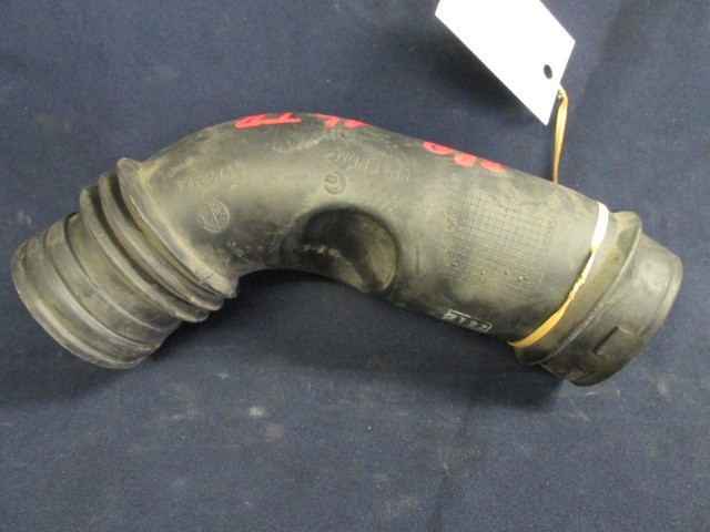 Fiat Bravo levegőcső-légbeömlőből a légszűrőházba 51793164