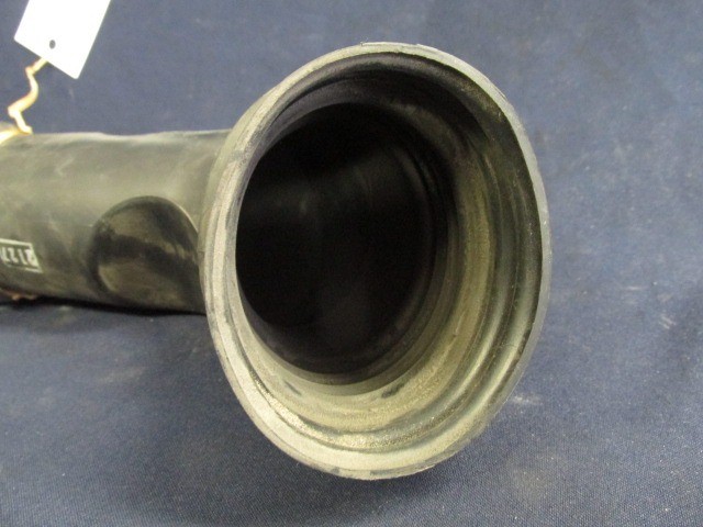 Fiat Bravo levegőcső-légbeömlőből a légszűrőházba 51793164