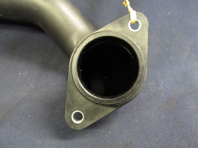 Fiat Doblo 51810957 számú levegőcső-túrbóból az intercollerba