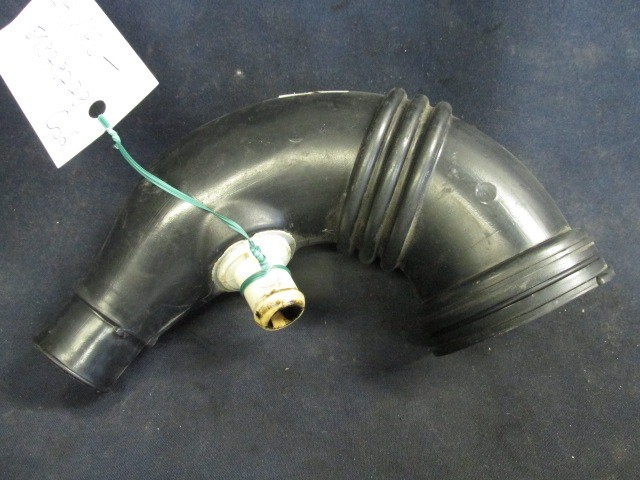 Fiat Grande Punto, 500 Alfa Romeo Mito levegőcső -légtömegmérőből a túrbóba 51879778