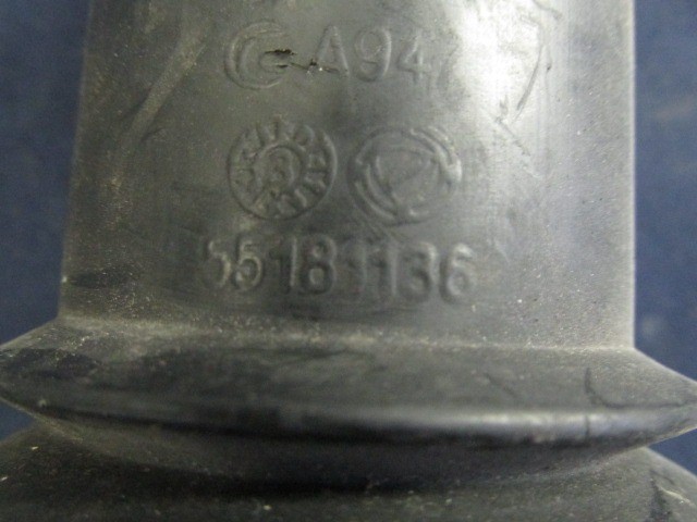 Fiat Punto III. 55181136 számú levegőcső-szívócső a légszűrőházba 