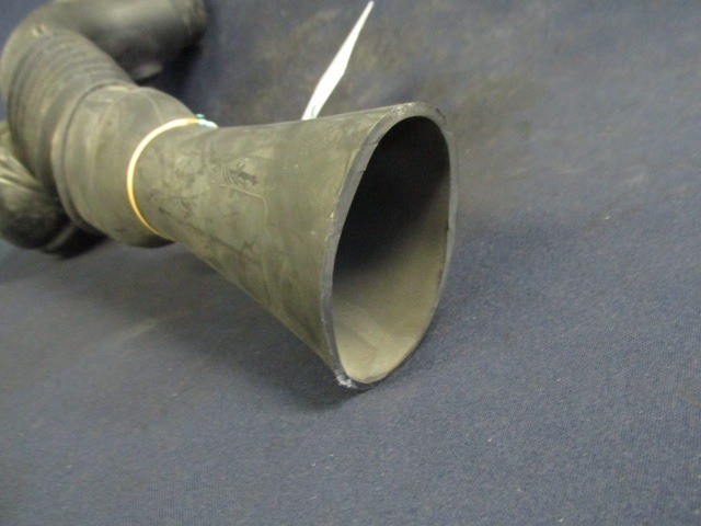 Lancia Musa/Fiat Idea 55184934 számú levegőcső-szívócső a légszűrőházba