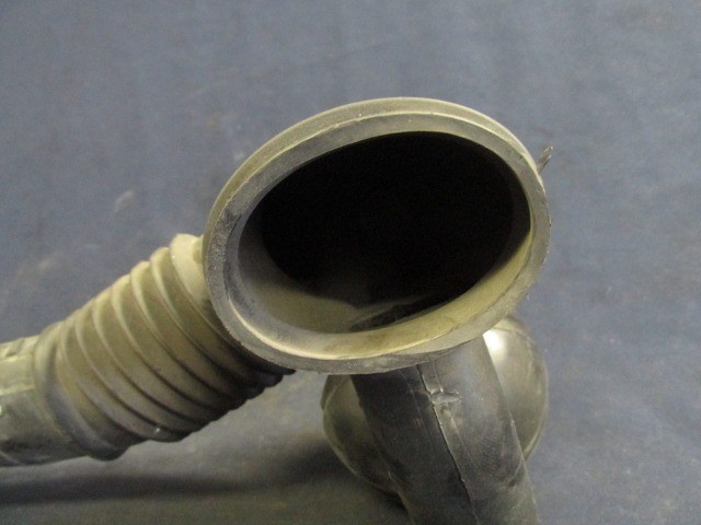 Lancia Musa/Fiat Idea 55184934 számú levegőcső-szívócső a légszűrőházba