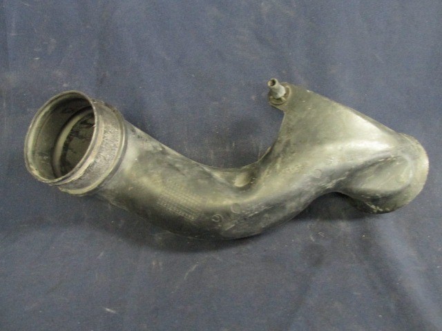 Alfa Romeo 156 levegőcső-szívócső a légszűrőházba 55187325