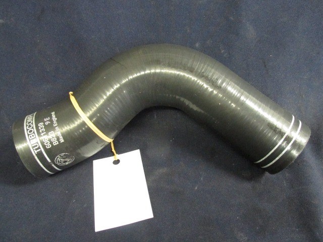 Alfa Romeo 166 60611339 számú levegőcső-túrbóból az intercollerba