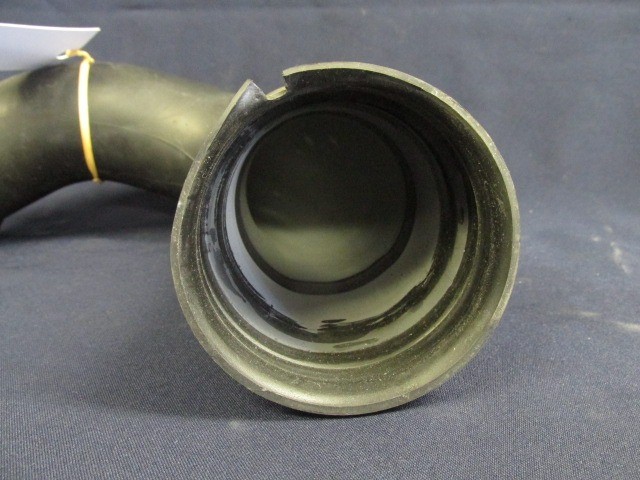 Alfa Romeo 156 60658873 számú levegőcső-légszűrőházból a légtömegmérőbe