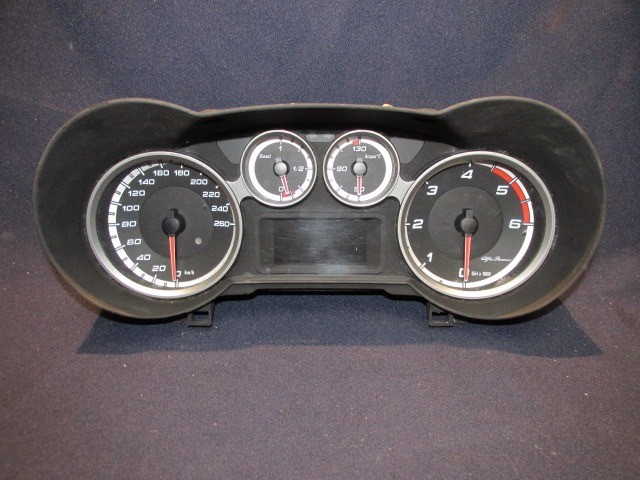 Alfa Romeo Mito 50517150 számú óracsoport