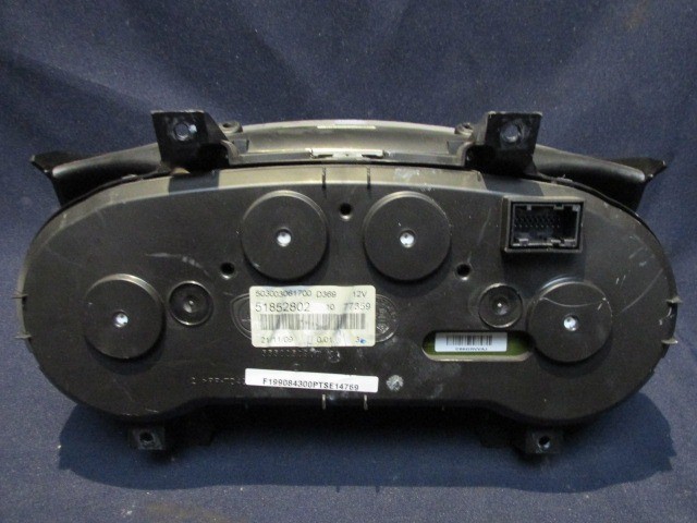 Fiat Punto Evo 51852802 számú óracsoport