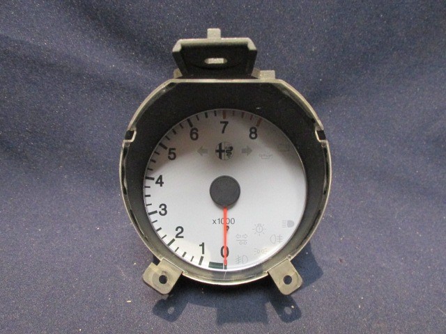 Alfa Romeo 156 benzines fordulatszámmérő 60653710