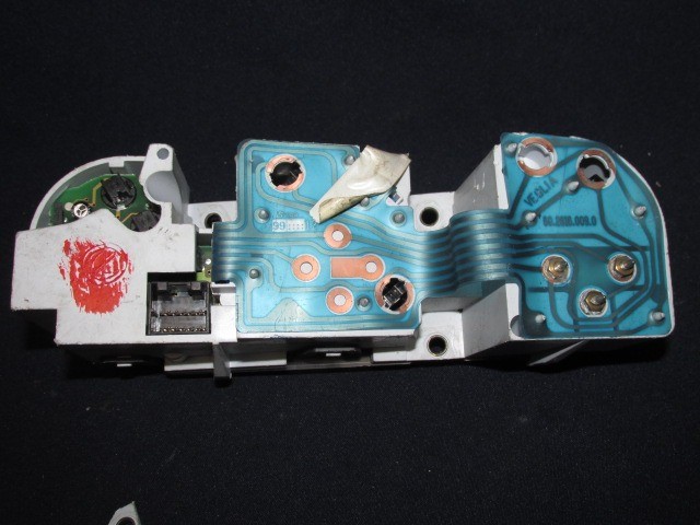 Alfa Romeo 156 60657730 számú óracsoport (angol)