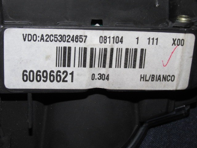 Alfa Romeo Brera 60696621 számú óracsoport