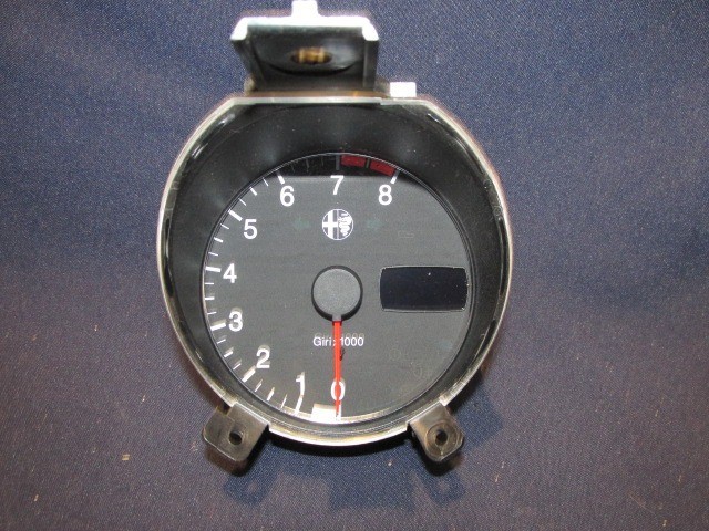 Alfa Romeo 156 156034515 számú óracsoport