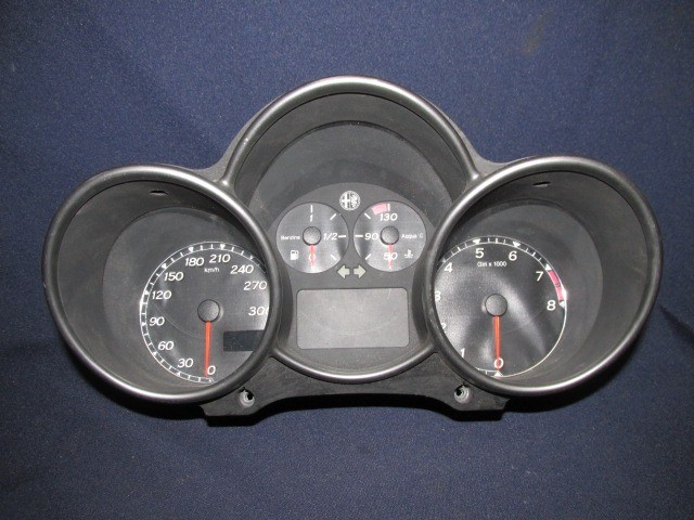 Alfa Romeo 147 735290180 számú óracsoport