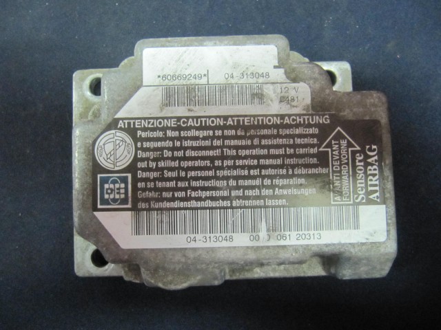 Alfa Romeo 156 légzsák indító elektronika 60669479