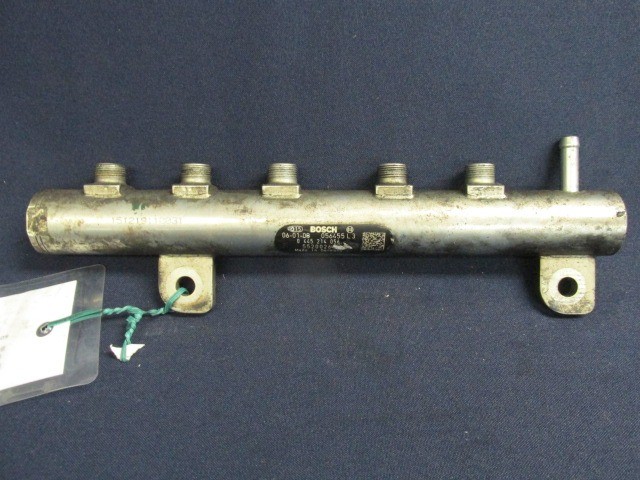 Alfa Romeo, Fiat 0445214056 számú rail cső