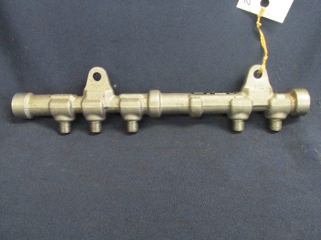 Fiat Panda 3 0445214156 számú rail cső