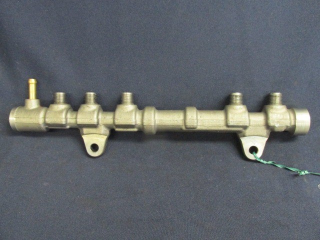 Fiat , Lancia 0445214194 számú rail cső