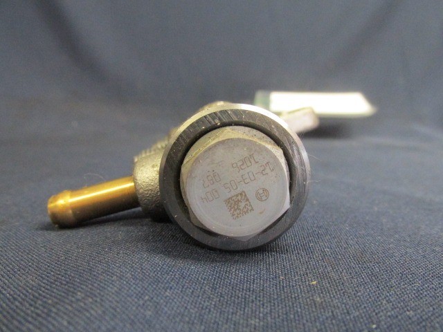 Alfa Romeo , Fiat , Lancia 0445214239 számú rail cső