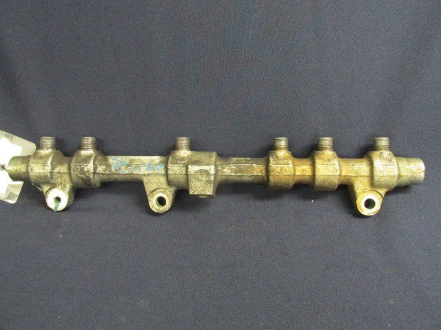 Alfa Romeo 156 0445215005 számú rail cső