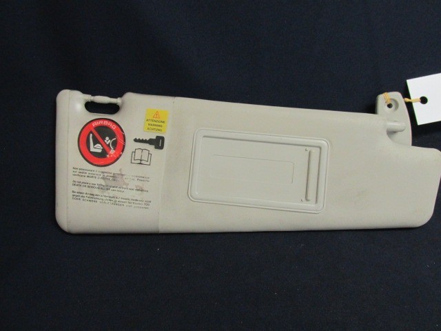 Fiat Idea szürke színű,tükrös,jobb oldali napellenző