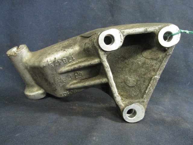 Alfa Romeo 147, 156, Gt váltótartó alubak 46458792