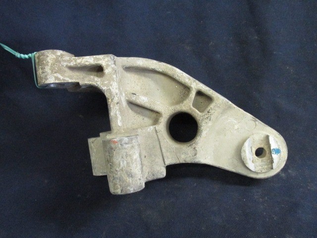 Fiat Strada alsó kitámasztó alubak 46468574