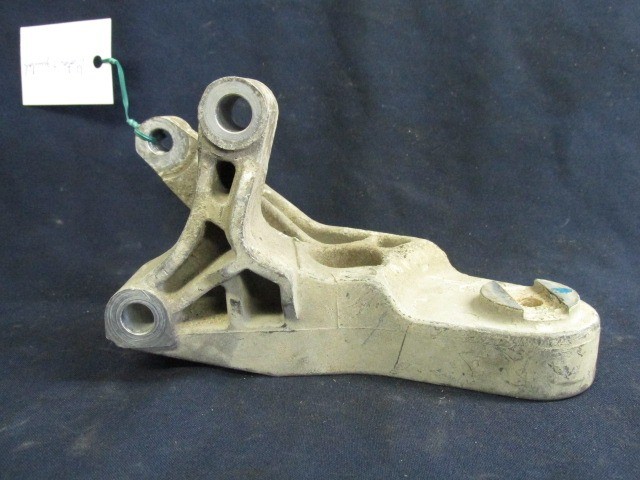 Fiat Strada alsó kitámasztó alubak 46468574