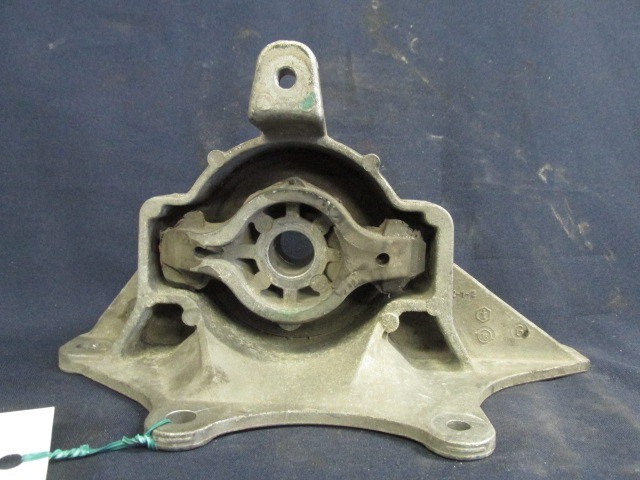 Fiat Punto II.-III 46528869 számú váltótartó gumibak