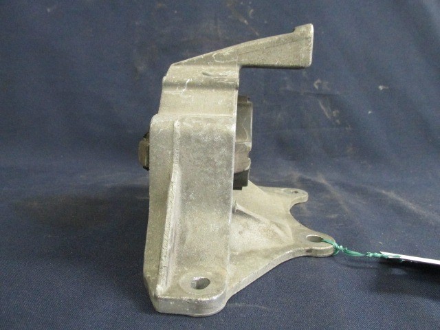 Fiat Punto II.-III 46528869 számú váltótartó gumibak