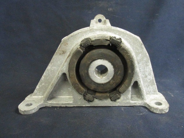 Fiat Doblo 2000-2009 1,9 Diesel váltótartó gumibak  46759737