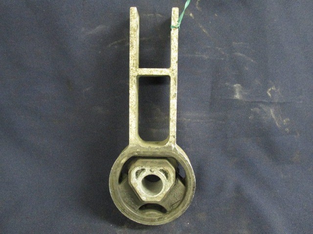 Fiat Stilo 46781892 számú alsó kitámasztó gumibak