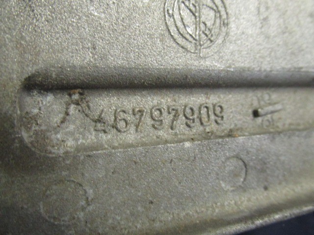 Fiat Stilo 1,6 16v benzin, motorvezérlő tartó alubak 46797909