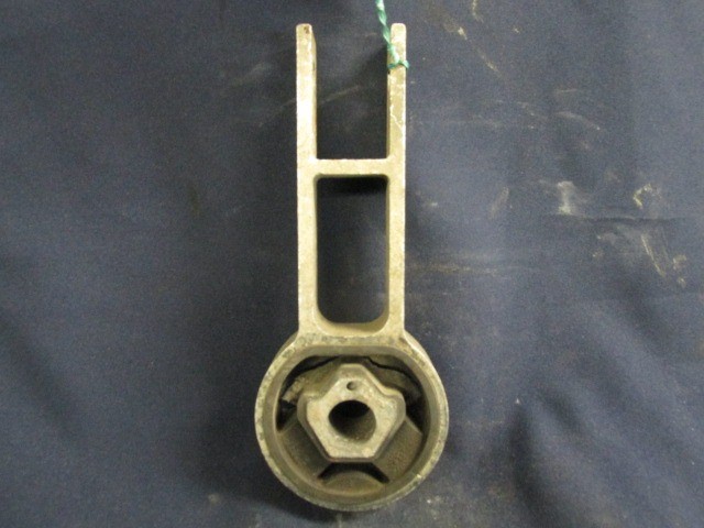 Fiat Stilo 46810387 számú alsó kitámasztó gumibak