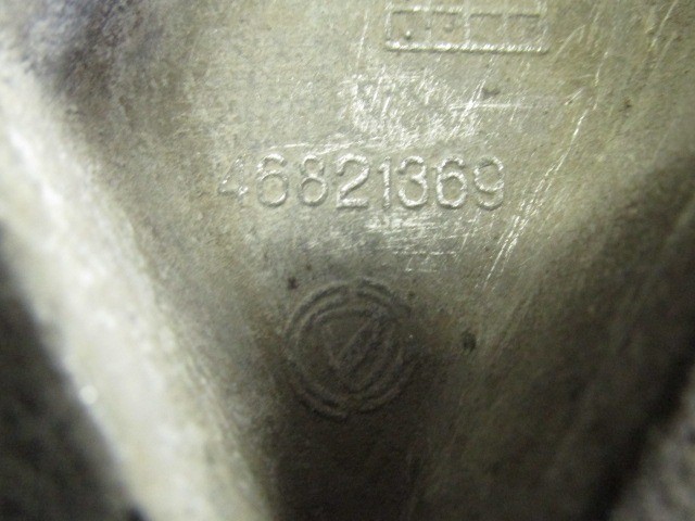 Fiat Stilo, Bravo 1,4 16v benzin váltótartó alubak 46821369