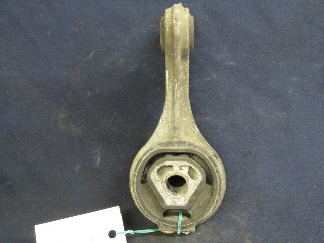 Fiat Stilo 46832484 számú alsó kitámasztó gumibak