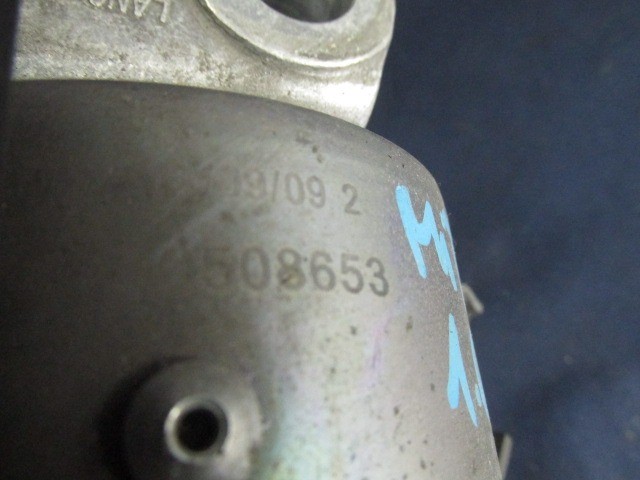 Alfa Romeo MiTo, Fiat 500 L, Grande Punto, Punto Evo 1,6 16v Diesel motortartó gumibak 50508653